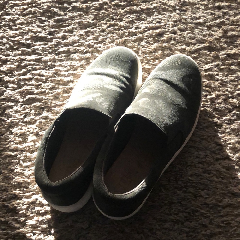 Camo slip on shoes